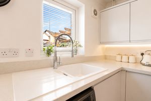 Kitchen/Diner- click for photo gallery
